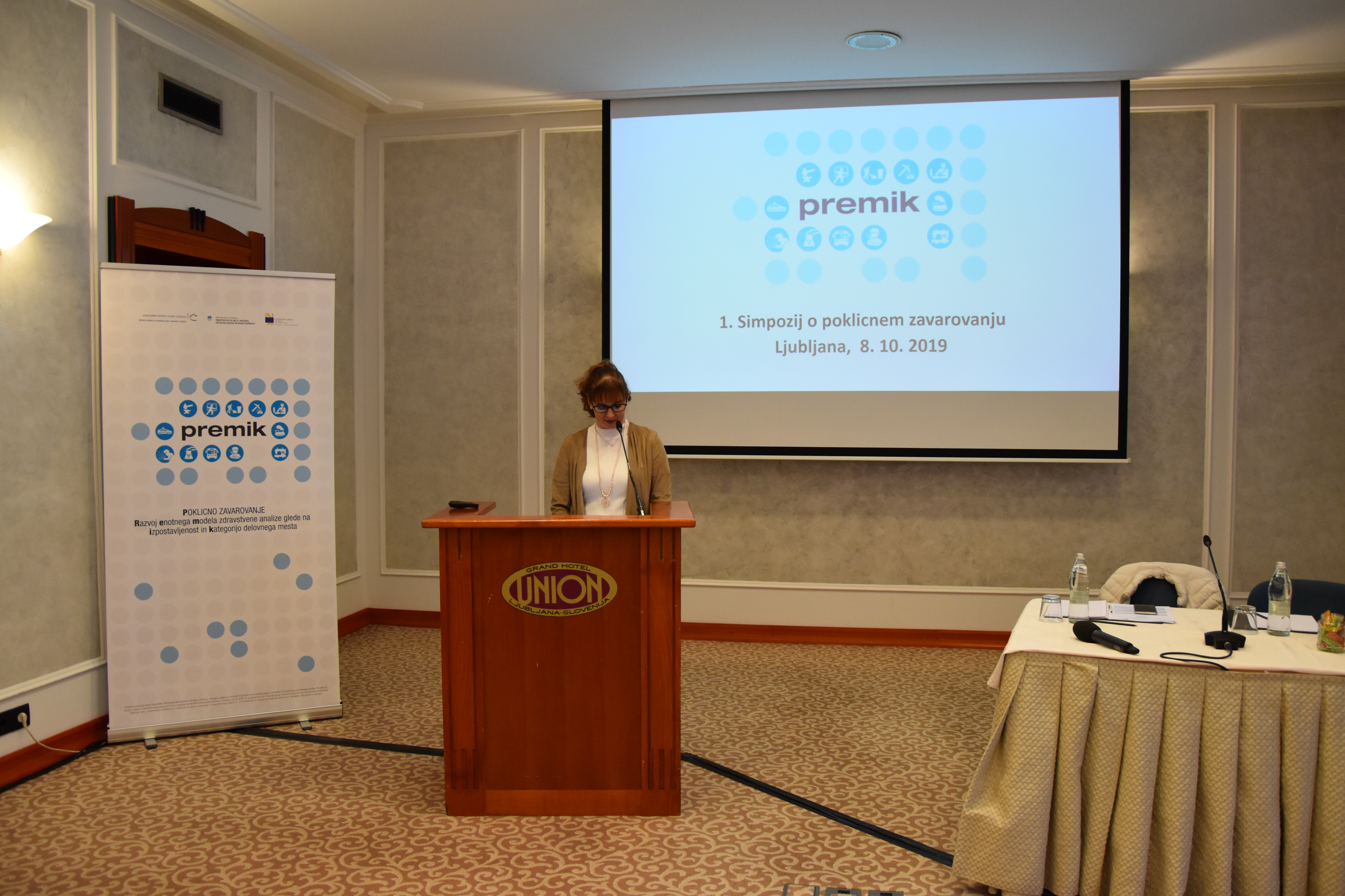 Uspešno izveden 1. simpozij o poklicnem zavarovanju v okviru projekta PREMIK